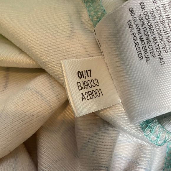 Adidas FARM Rio “Butterfly Rainbow” print Athletic Shorts - Women size-small - Picture 5 of 5